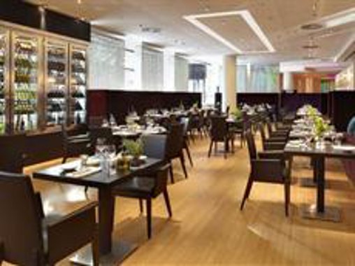Urlaub im 4 Sterne Hotel Radisson Blu St.Pauli Hotelbewertung Hervorragend 9,0 Hamburg
